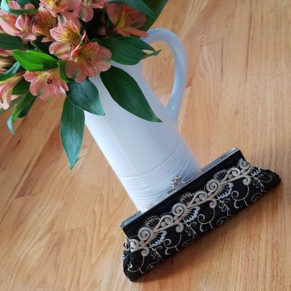 Handbags - 4 for $30 Vintage Clutch Purse